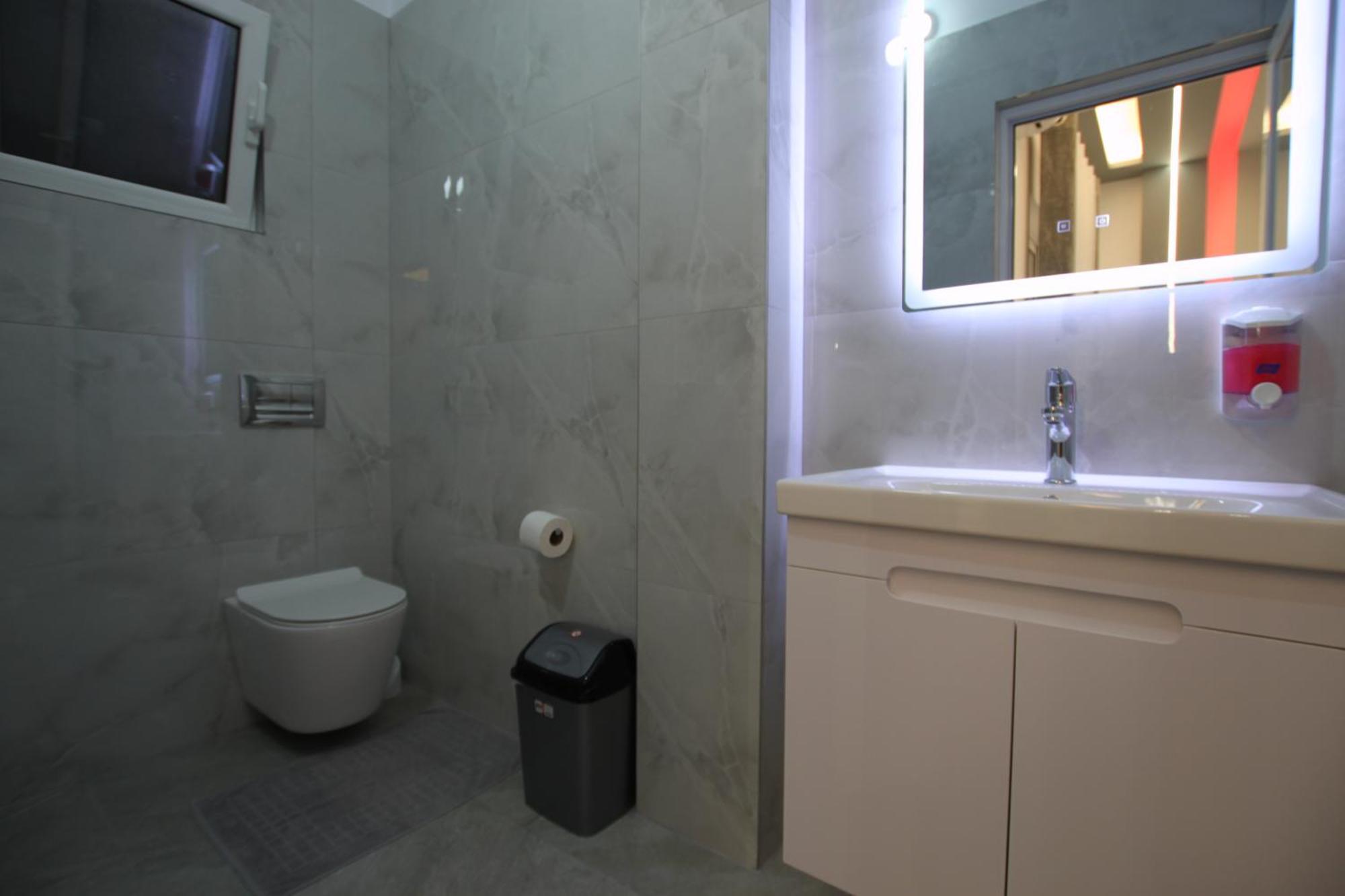 Vila Roxhest Sarandë 외부 사진