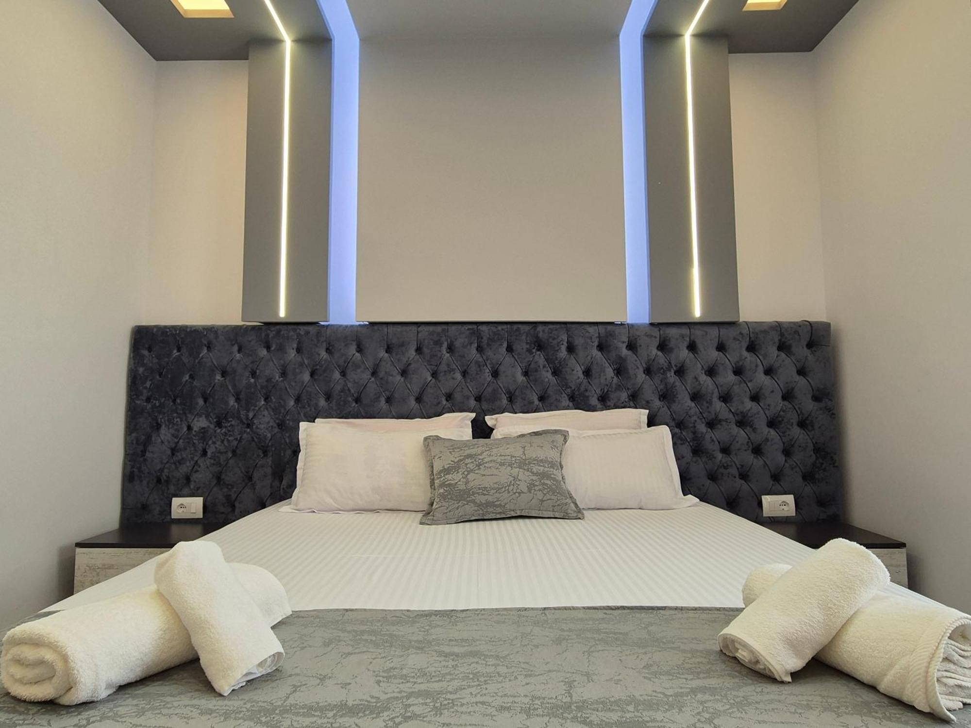 Vila Roxhest Sarandë 외부 사진