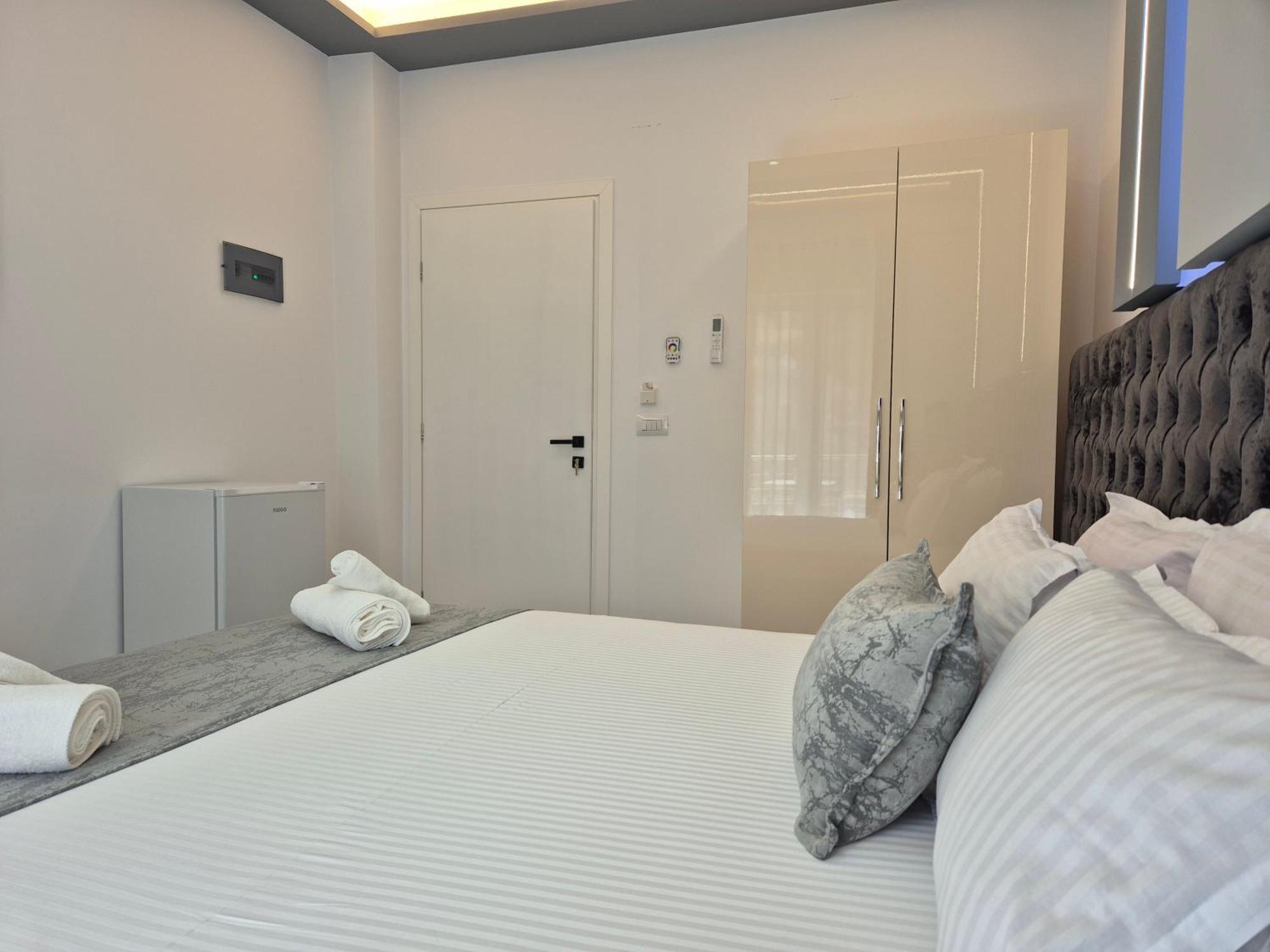 Vila Roxhest Sarandë 외부 사진