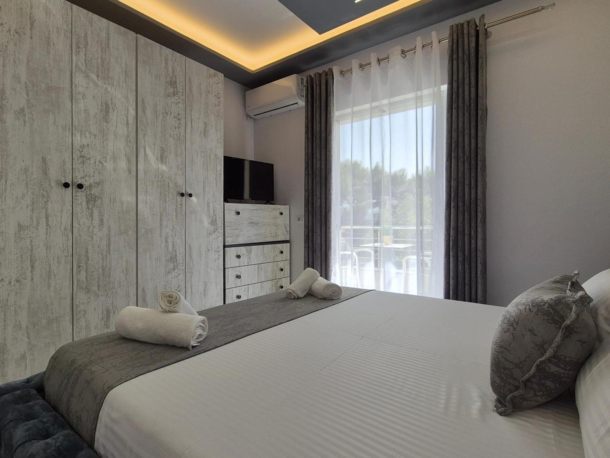 Vila Roxhest Sarandë 외부 사진